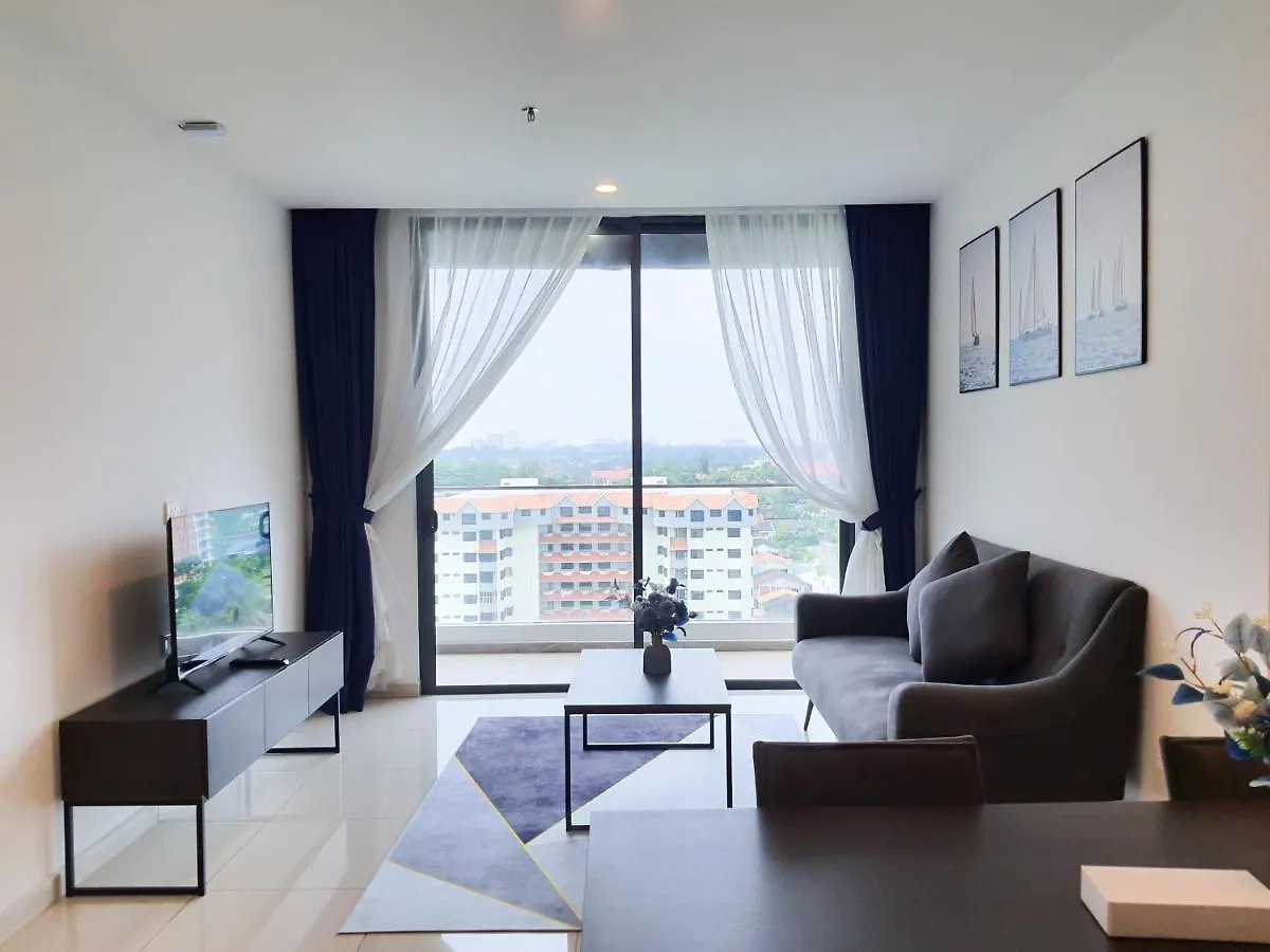 Apartment Ramada Suites By Wyndham The Straits Johor Bahru