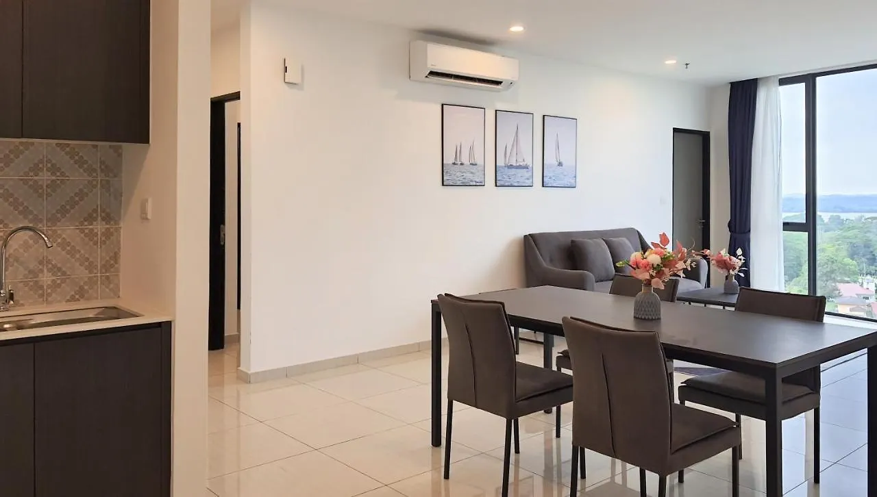 Ramada Suites By Wyndham The Straits Johor Bahru Apartment