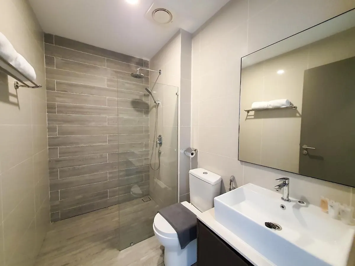 Ramada Suites By Wyndham The Straits 조호르 바루